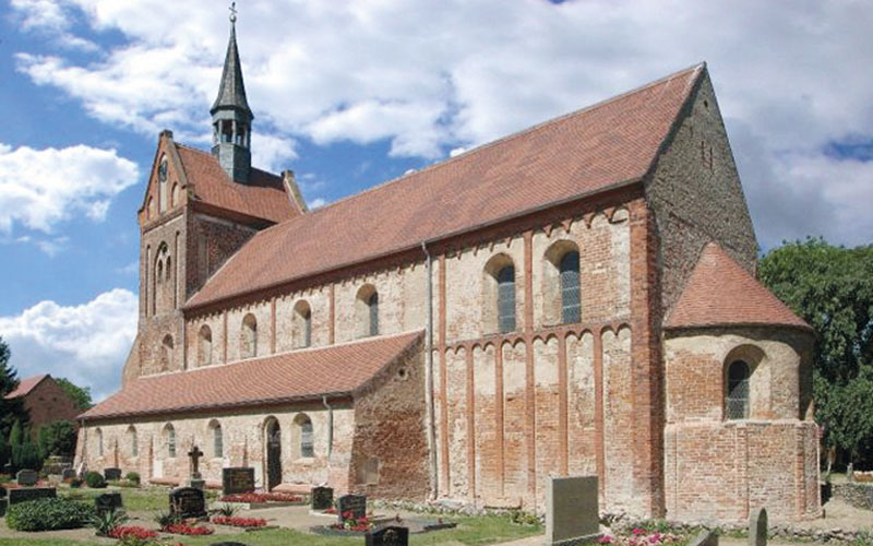 St.Nikolaus-Kirche Beuster